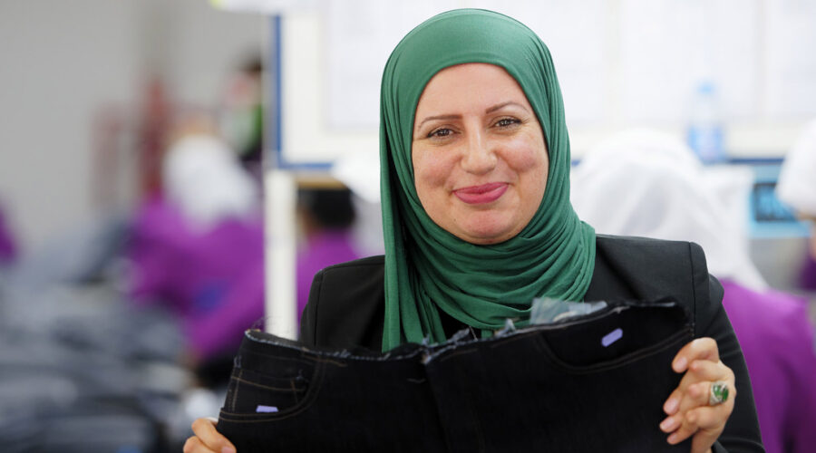 Improving the garment industry through supervisors