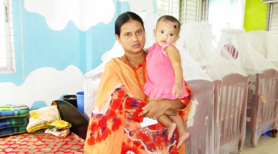 Healthy Mother Healthy Child advocacy project brings good nutrition practices to the factory floor
