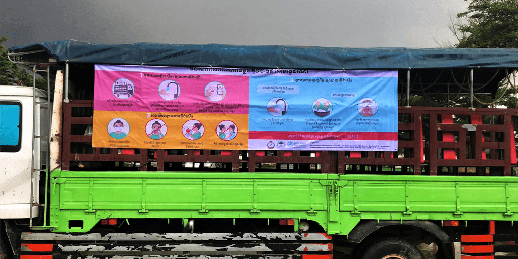 A public health campaign to lower the risk of COVID-19 on collective transportation