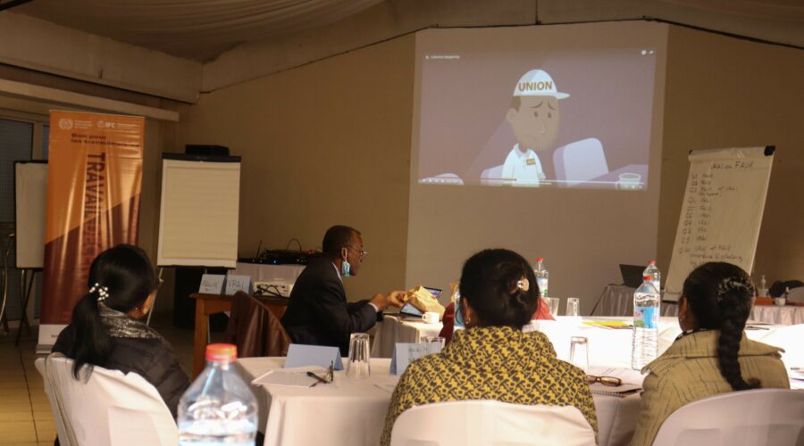 Better Work launches social compliance training for unions in Madagascar