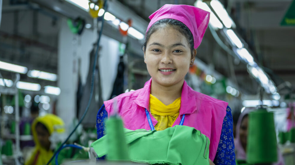 BWB worker